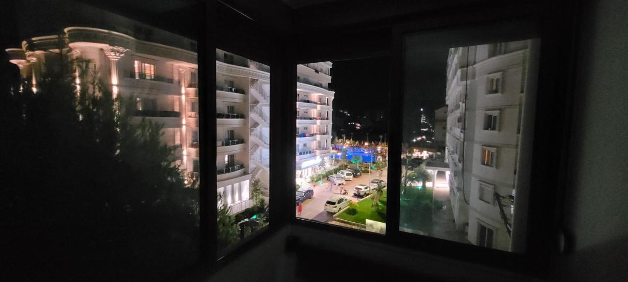 Orange Apartment Golem  Ngoại thất bức ảnh