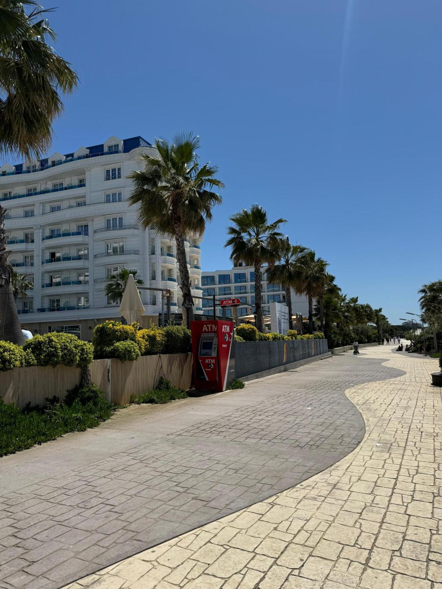 Orange Apartment Golem  Ngoại thất bức ảnh