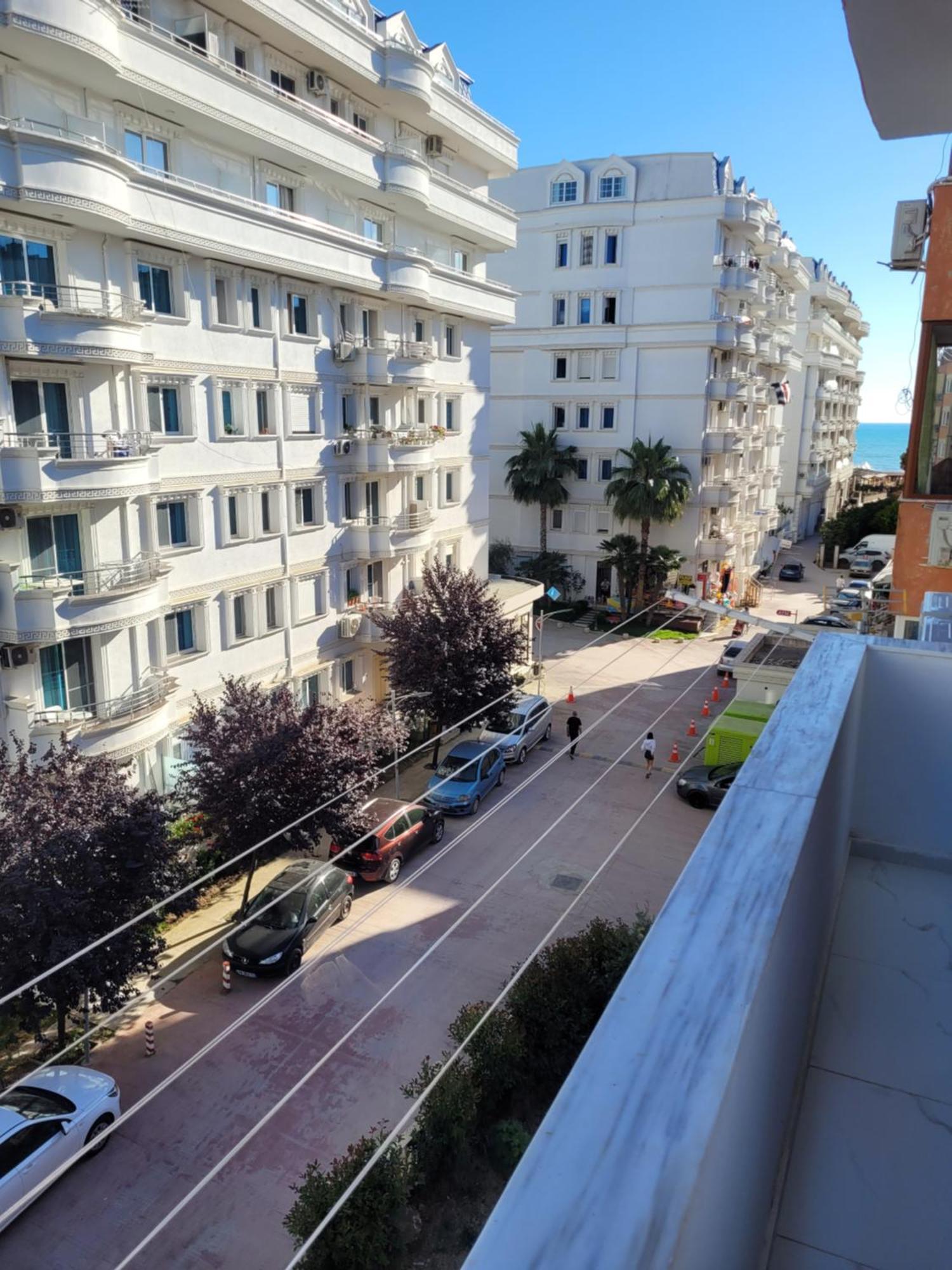 Orange Apartment Golem  Ngoại thất bức ảnh